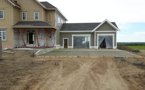 Gallery - Driveway, retaining wall and sidewalk